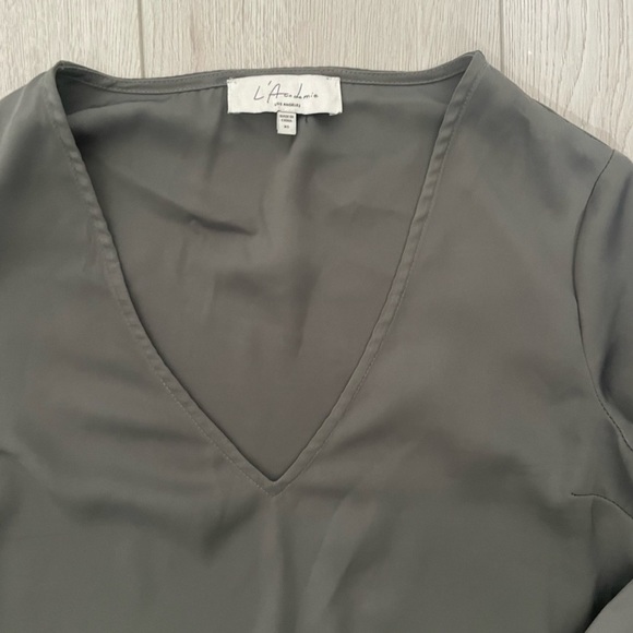 L’Academie Revolve Blouse, size XS - Picture 7 of 10